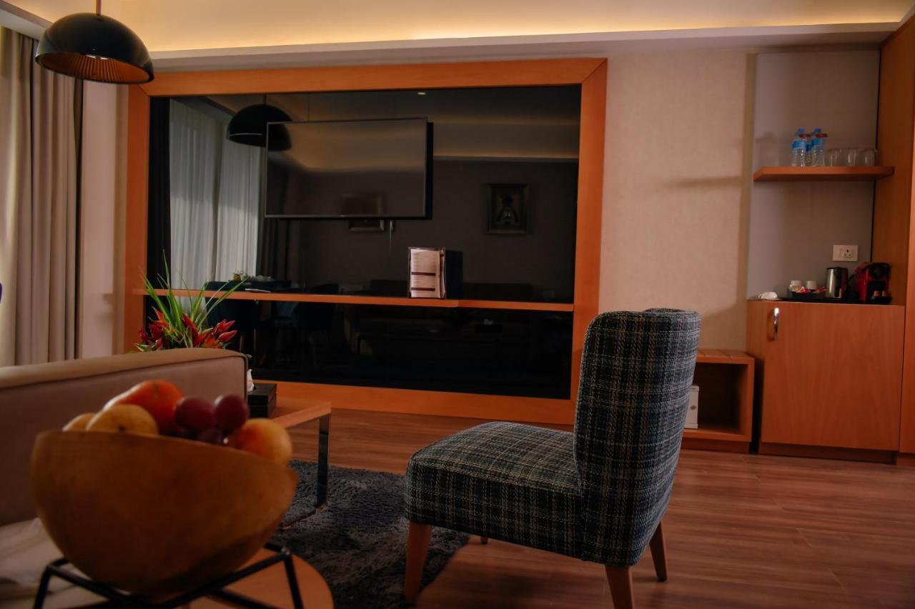 Bravia Hotel Niamey Exteriér fotografie